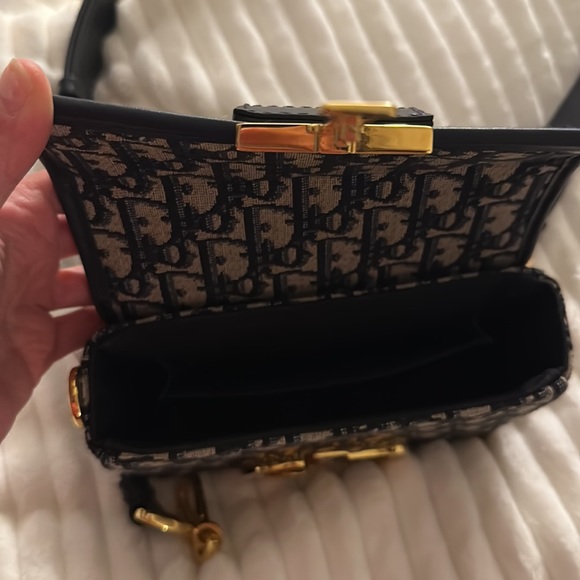 ❤️❤️HOST PICK❤️❤️ Christian Dior 30 Montaigne Box Bag - Picture 10 of 13